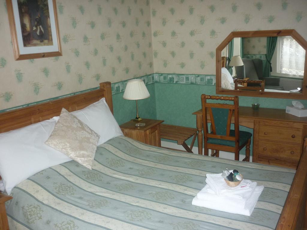 Bed and Breakfast Ashwood Grange à Torquay Extérieur photo
